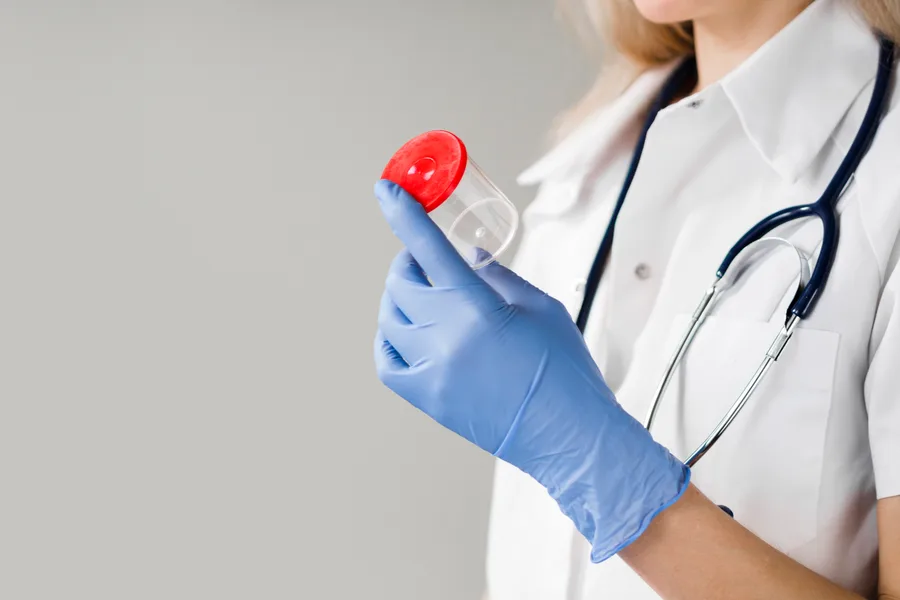 Hematúria e infecção urinária de repetição